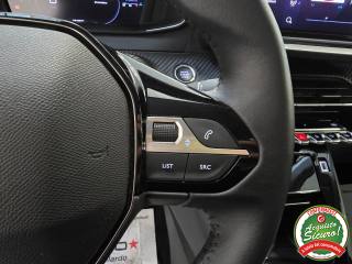PEUGEOT 208 usata, con Autoradio digitale