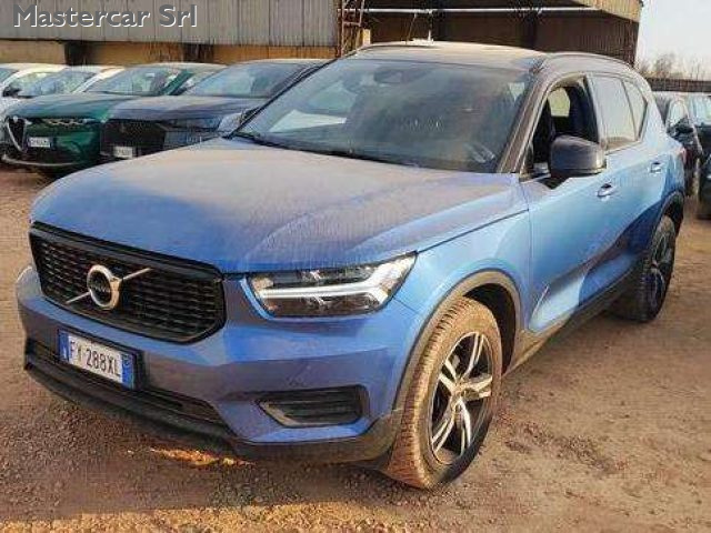 VOLVO XC40 usata, con Airbag laterali