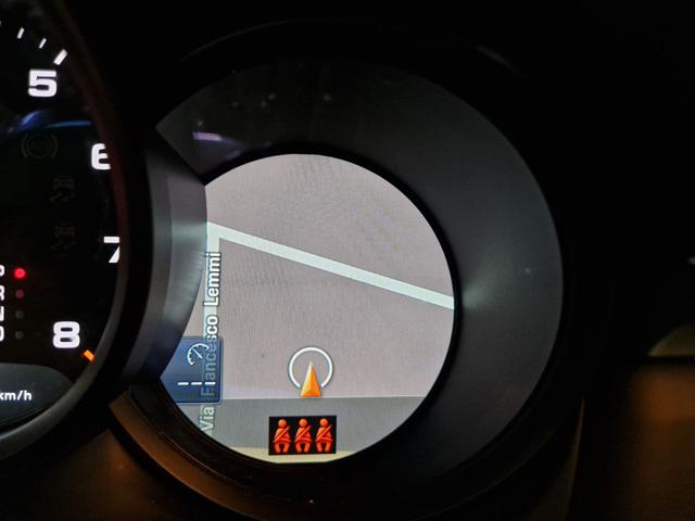 PORSCHE Macan usata, con Sedile posteriore sdoppiato