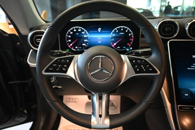 MERCEDES-BENZ CLE 200 usata 113