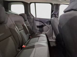 RENAULT Kangoo usata, con Fari LED