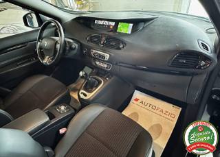 RENAULT Scenic usata, con Touch screen
