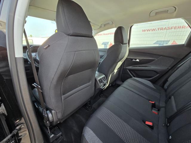 PEUGEOT 3008 usata, con Park Distance Control