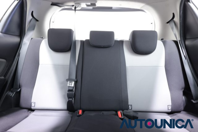 TOYOTA Yaris usata, con Frenata d