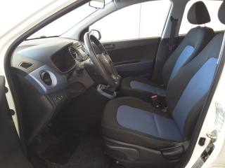 HYUNDAI i10 usata, con Autoradio