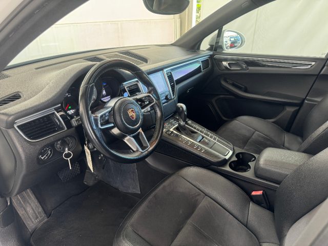PORSCHE Macan usata 24