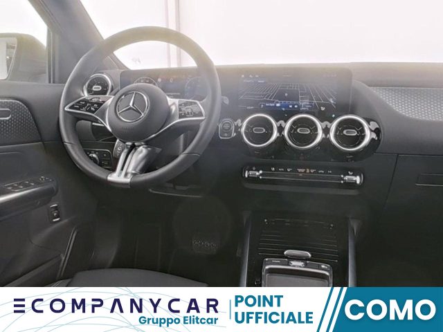 MERCEDES-BENZ GLA 180 usata, con Alzacristalli elettrici