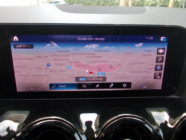 MERCEDES-BENZ GLA 200 usata, con Autoradio