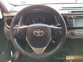 TOYOTA RAV 4 MY23 usata, con Climatizzatore