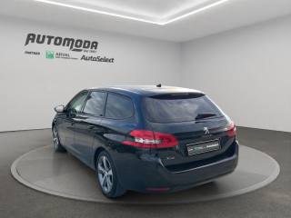 PEUGEOT 308 usata, con Cerchi in lega