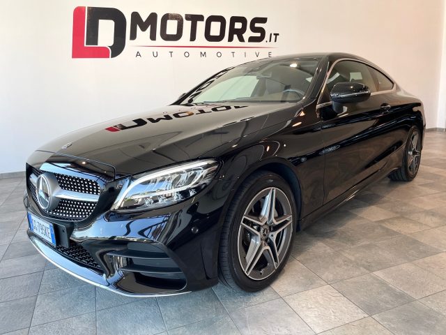 MERCEDES-BENZ C 180 usata, con Fendinebbia