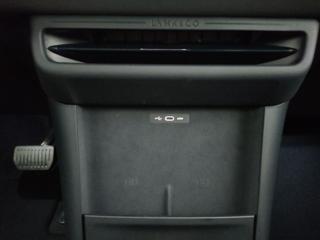 LYNK & CO 02 usata, con Isofix