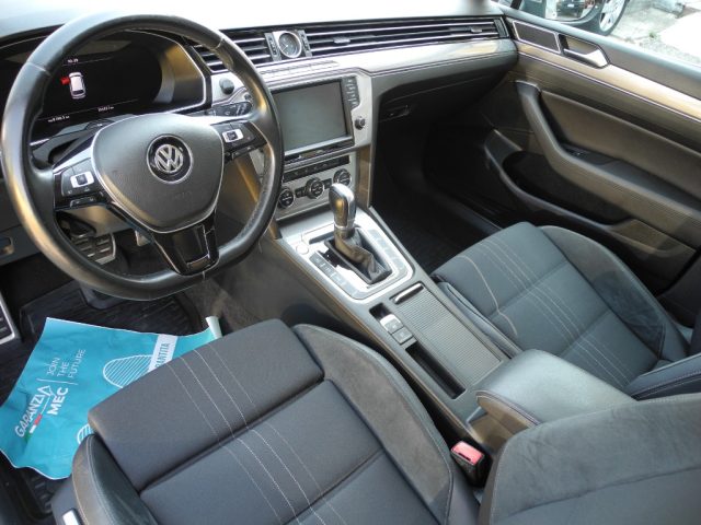 VOLKSWAGEN Passat Alltrack usata, con ESP