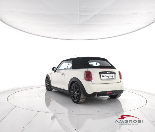 MINI Cabrio usata 3