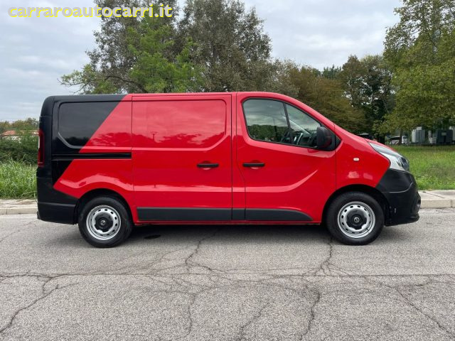 NISSAN NV300 usata, con Airbag