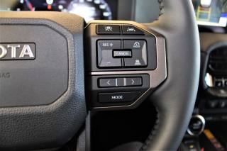 TOYOTA Land Cruiser usata, con Fari LED