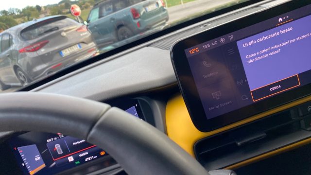 JEEP Avenger usata, con Fari LED