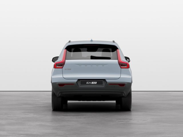 VOLVO EX40 usata, con Alzacristalli elettrici