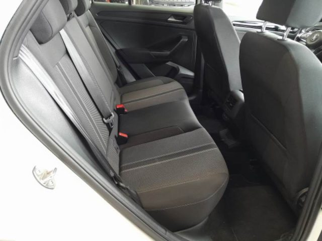 VOLKSWAGEN T-Roc usata, con Climatizzatore