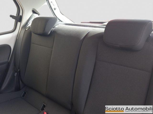 VOLKSWAGEN up! usata, con Servosterzo