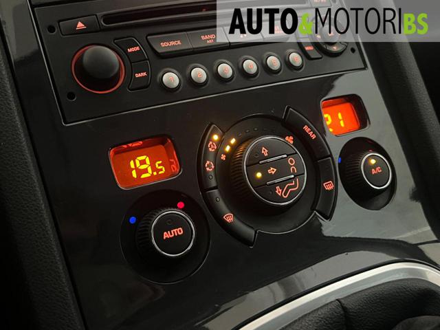 PEUGEOT 5008 usata, con Fendinebbia