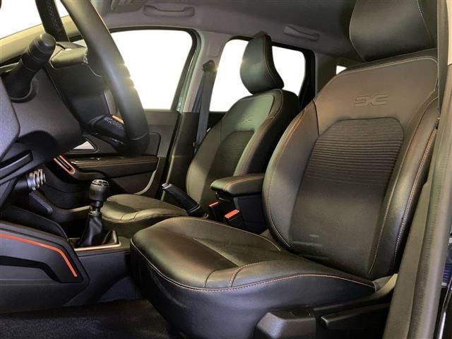 DACIA Duster usata, con USB