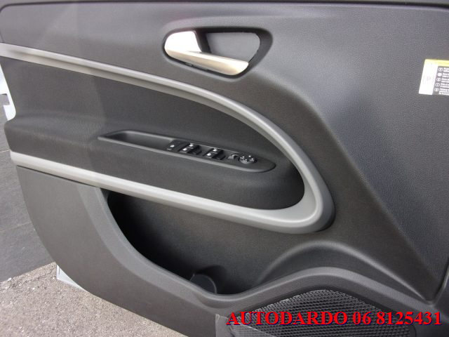 JEEP Avenger usata, con Fari LED