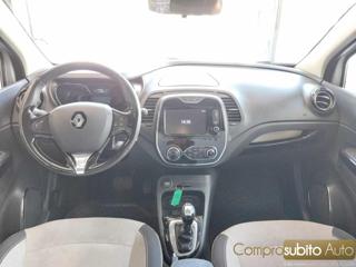 RENAULT Captur usata, con Airbag testa