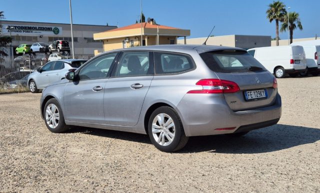 PEUGEOT 308 usata, con Airbag laterali