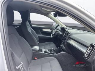 VOLVO XC40 usata 10