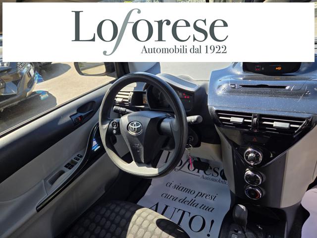 TOYOTA iQ usata, con ESP