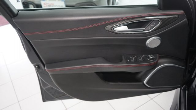 ALFA ROMEO Giulia usata, con Chiusura centralizzata senza chiave