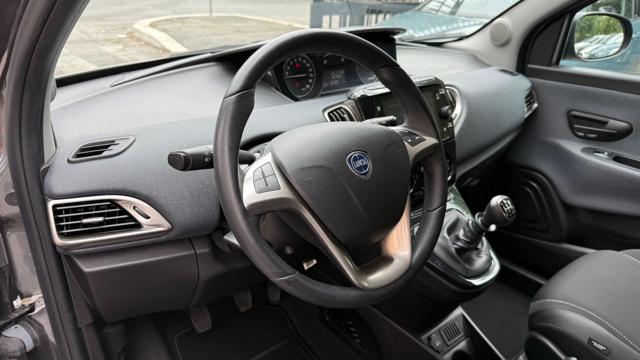 LANCIA Ypsilon usata, con Sedile posteriore sdoppiato