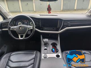 VOLKSWAGEN Touareg usata, con Controllo trazione