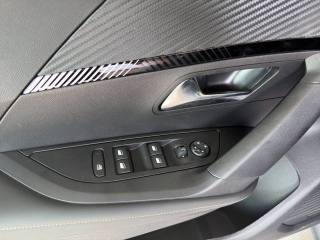 PEUGEOT 2008 usata, con Frenata d