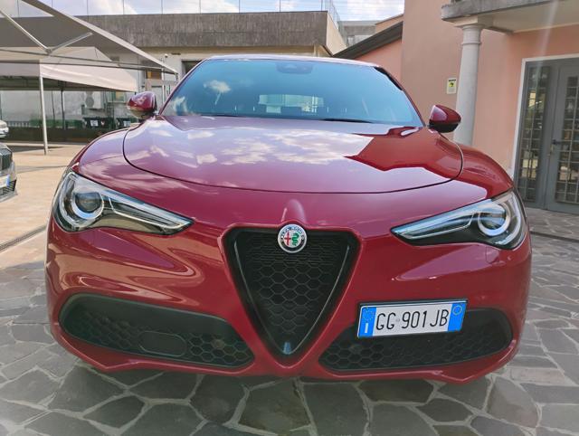 ALFA ROMEO Stelvio usata, con Cerchi in lega