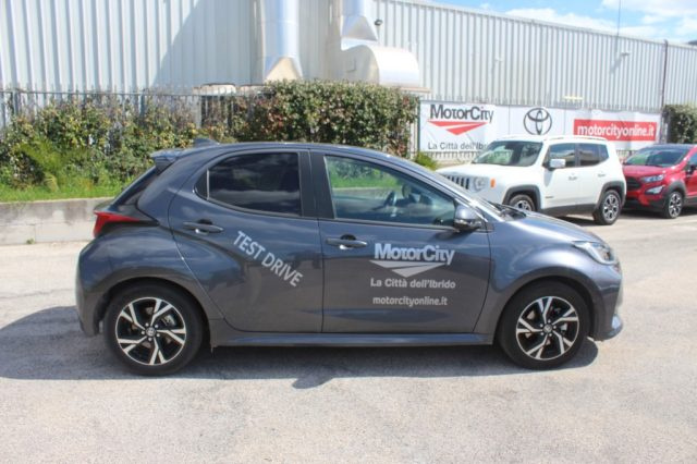 TOYOTA Yaris usata, con Sensore di luce