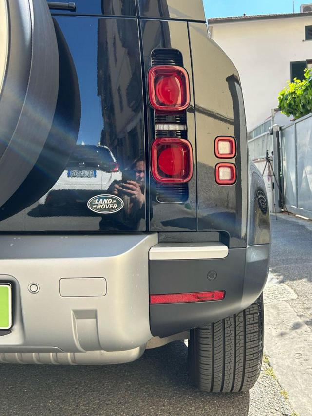 LAND ROVER Defender usata, con Volante in pelle