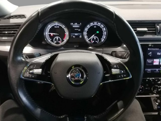SKODA Superb usata, con Boardcomputer