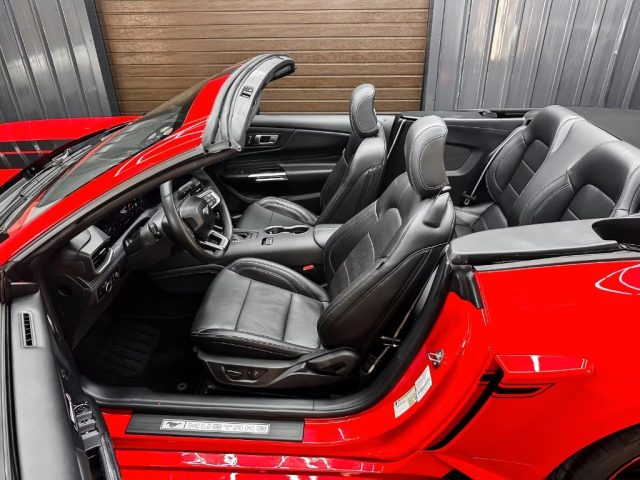 FORD Mustang usata, con USB