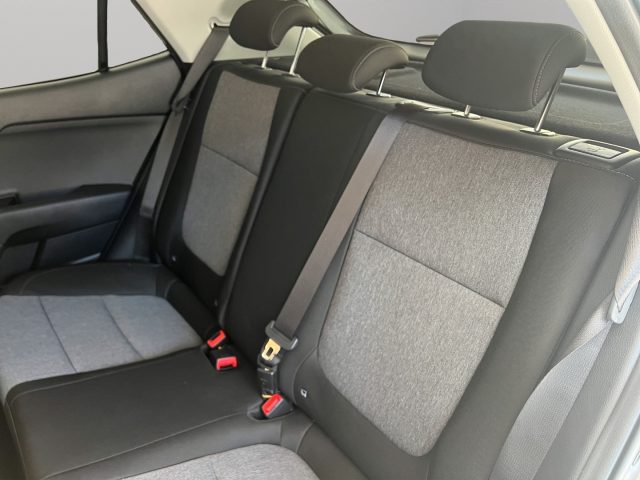 KIA Stonic usata 22