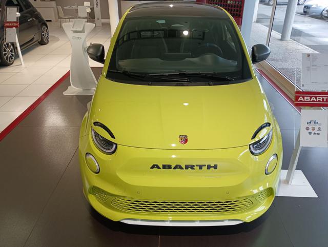 ABARTH 500e usata, con Airbag laterali