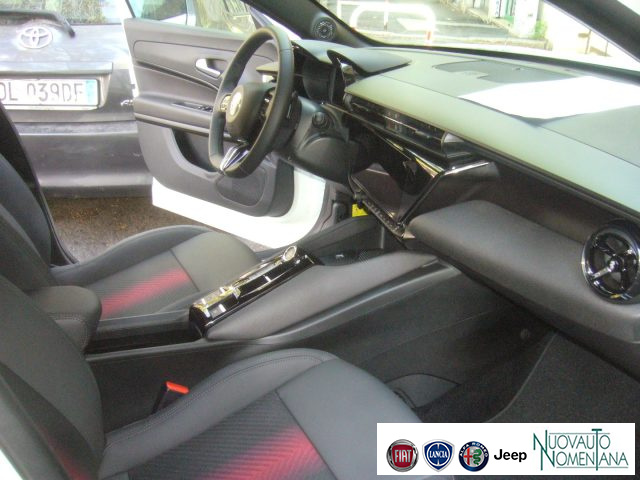 ALFA ROMEO Junior usata, con Portellone posteriore elettrico