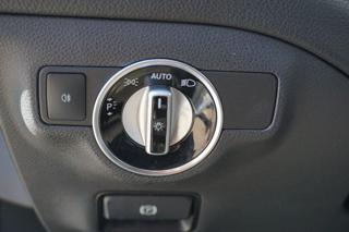 MERCEDES-BENZ CLA 180 usata 71