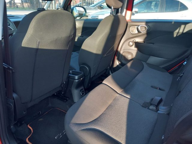 FIAT 500L usata, con USB