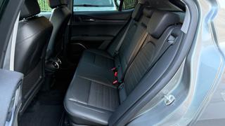 ALFA ROMEO Stelvio usata, con Fari Xenon