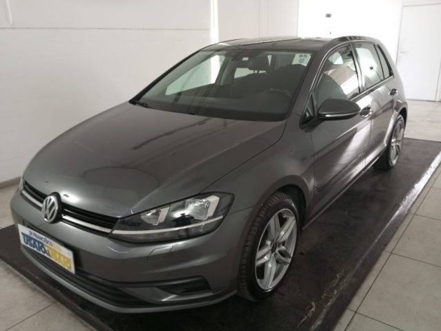 VOLKSWAGEN Golf usata, con Airbag laterali