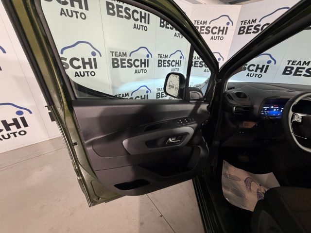 OPEL Combo usata, con Cerchi in lega
