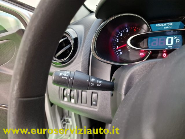 RENAULT Clio usata, con Volante multifunzione