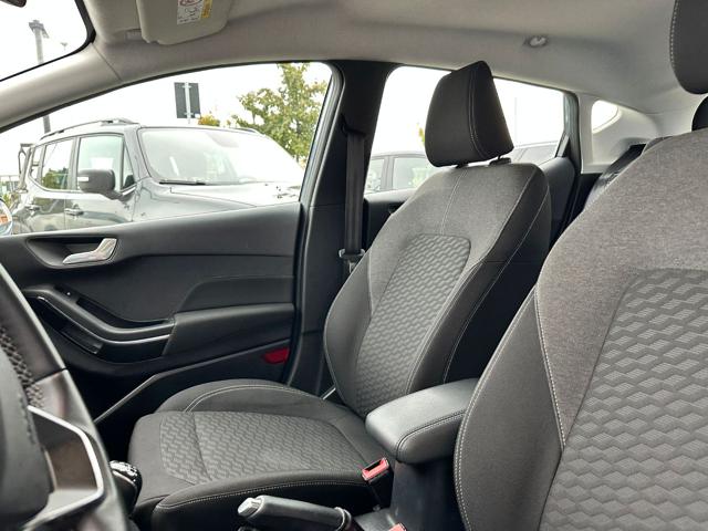 FORD Fiesta usata, con Controllo automatico clima